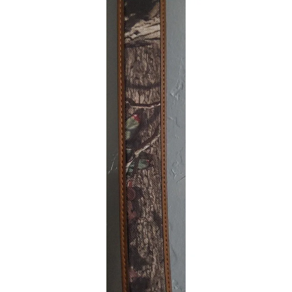 MOSSY OAK Men Belt Genuine Leather XL (42-44),Made In Taiwan, good Condiction.